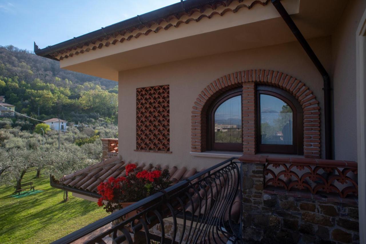 Hotel La Ginestra à Castel San Lorenzo Extérieur photo